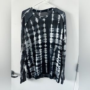 Lululemon long sleeve shirt, size XL